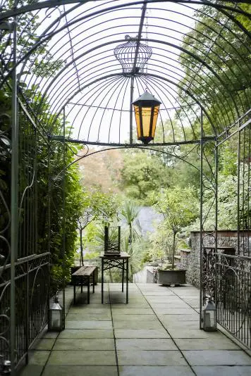 b8dr1cfmvejspen84tkb