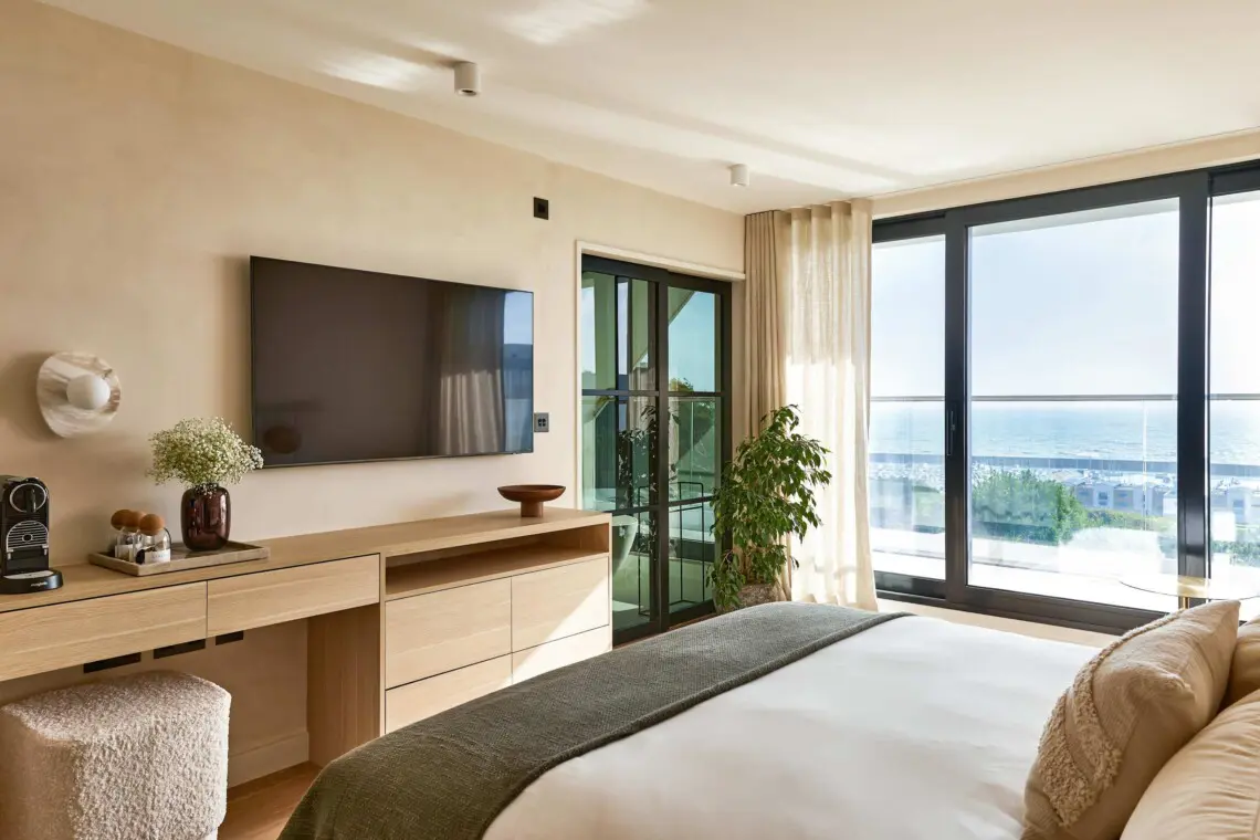 e4whvqxlfityotcm0d3w