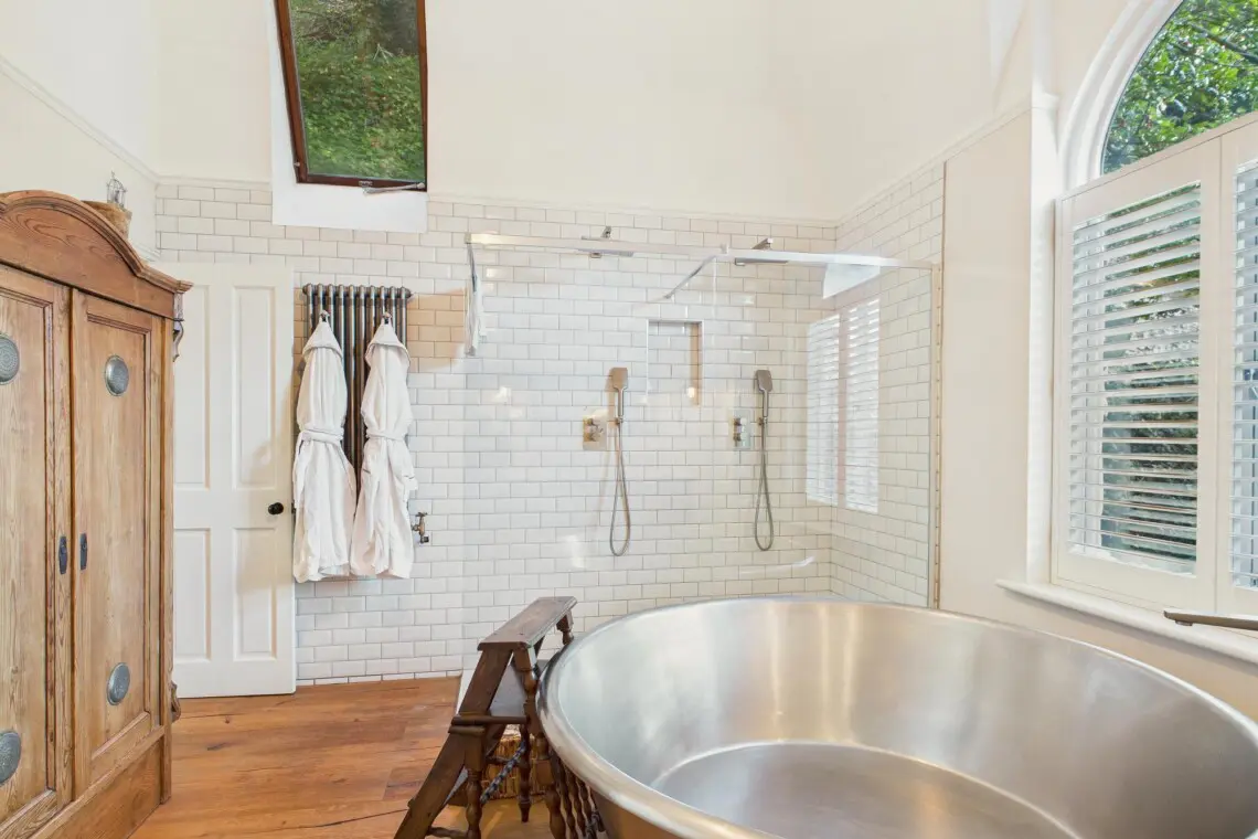 g5vfyjvmm9fiu0xnjfbb