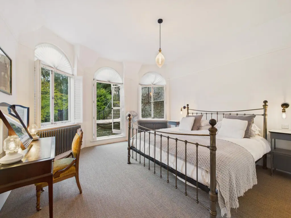 r4yphsl1eonaapqylihm