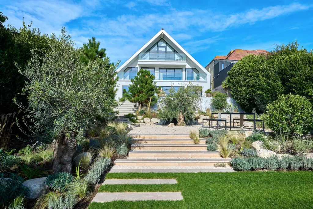 uilcjfzgwldshflqfdjy