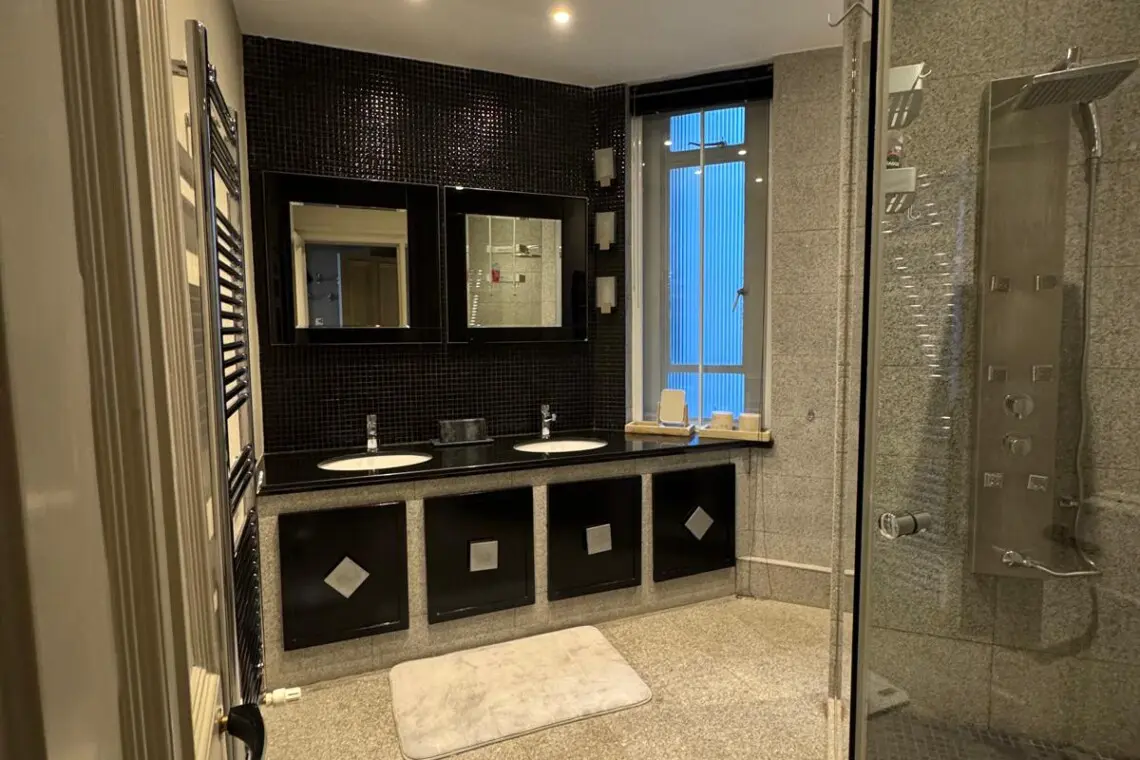 sprwsncwevgjnfy9vh3v