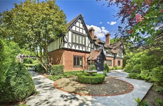 outljh7tsgbhrrqjkr07